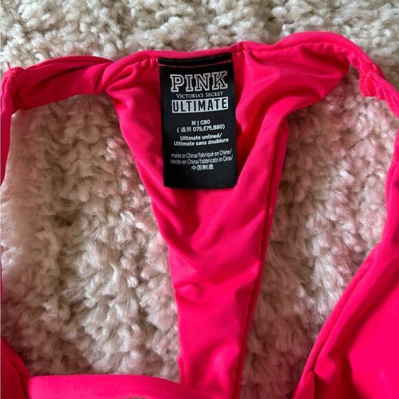 Ultimate Super Smooth Sports Bra - Picture 2 of 4